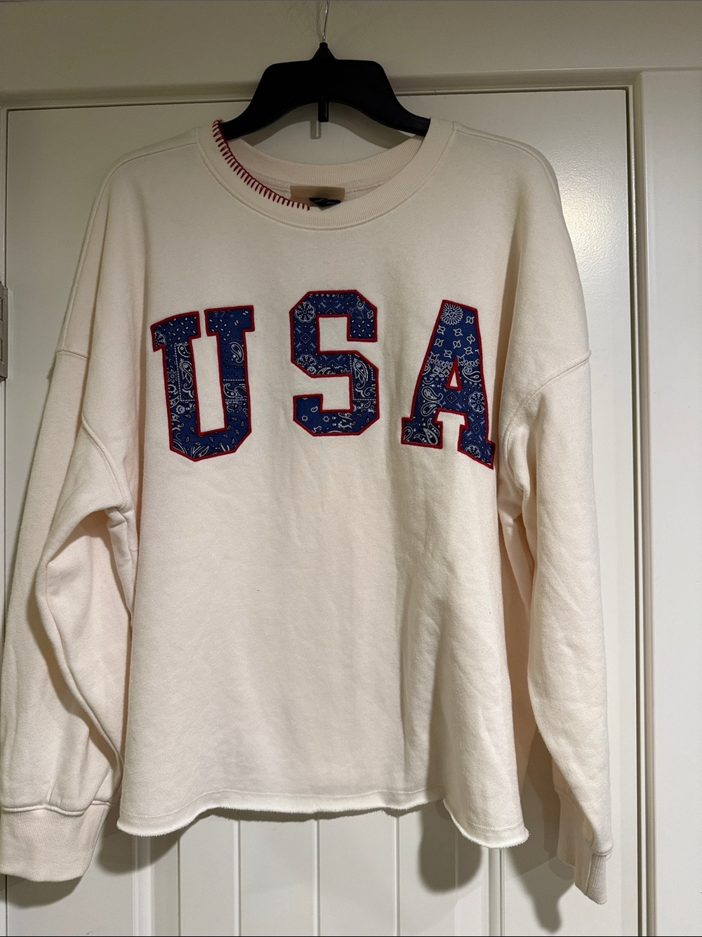 Universal Thread Cream Crewneck Sweatshirt with Blue USA Appliqué